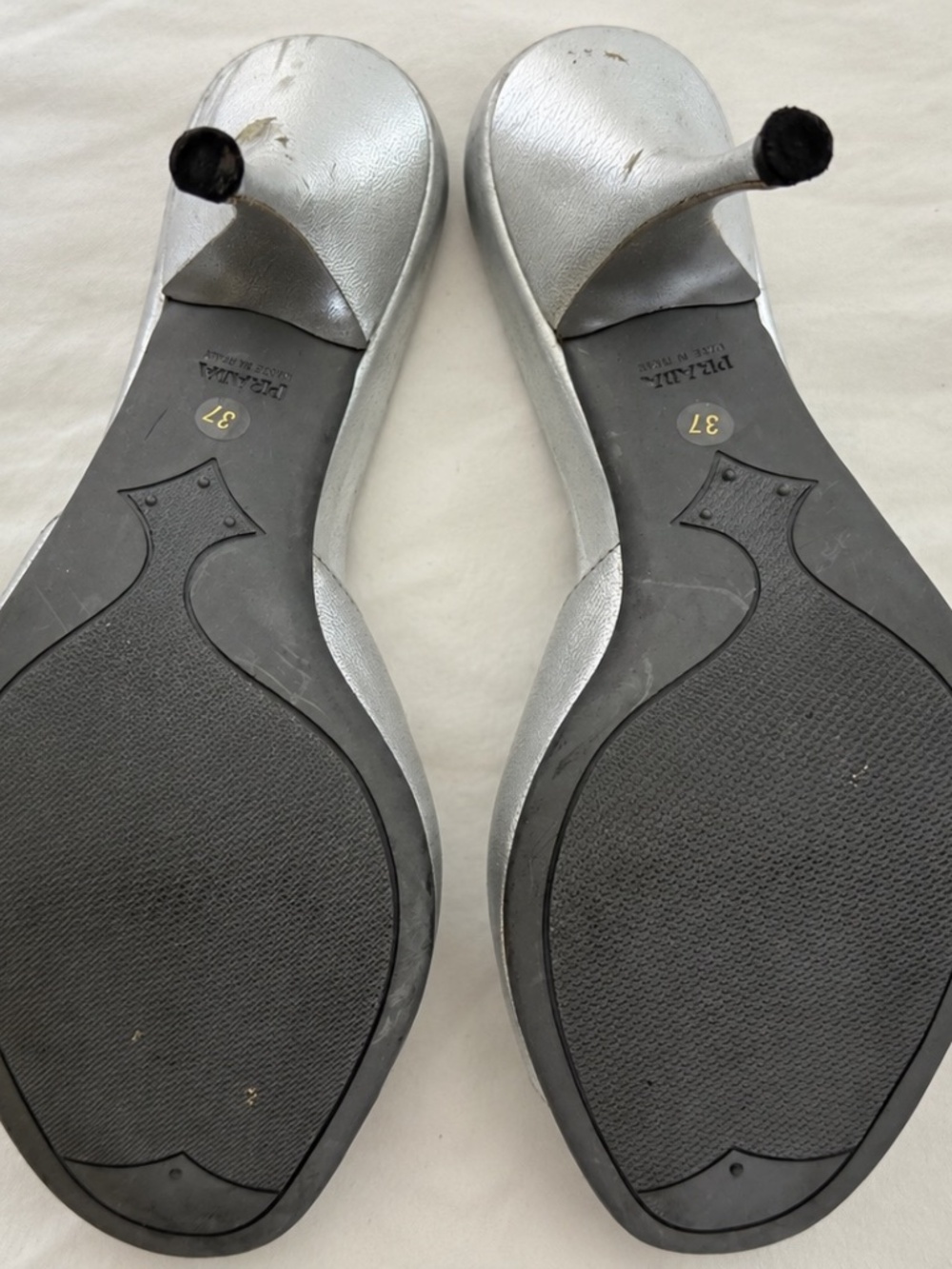 Prada Silver Metallic Leather Open Toe Mule Heels Sandals Size 37 - Picture 9 of 16
